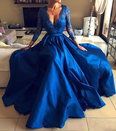 Vestido de Noche con Escote en V y Falda Amplia en Encaje - Image 9