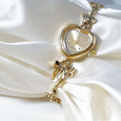 Reloj Pulsera Retro en Forma de Corazón con Diseño de Lazo Dorado y Flores - Image 4