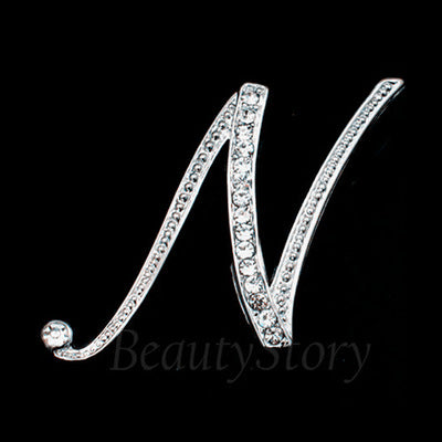 Broche de letra con diamantes - Image 27