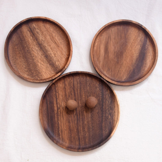 Plato Redondo de Madera Natural