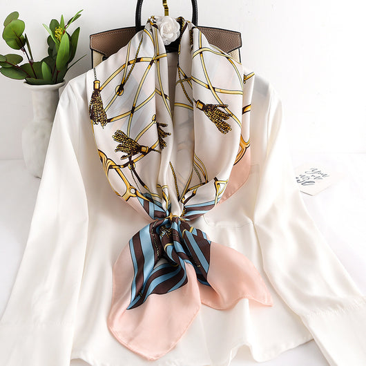 Pañuelo Cuadrado de Seda Sintética con Cadena - Elegancia para Primavera y Otoño - Image 4