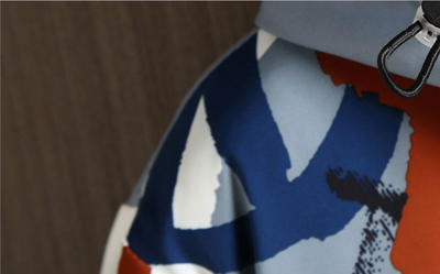 Chaqueta Acolchada con Capucha y Diseño Graffiti para Hombre - Image 15
