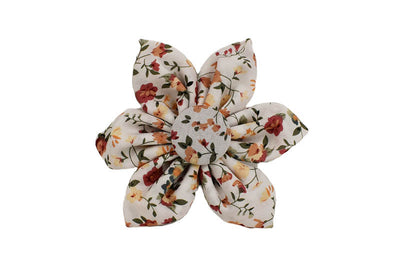 Conjunto de Collar Floral Blanco para Mascotas - Image 13