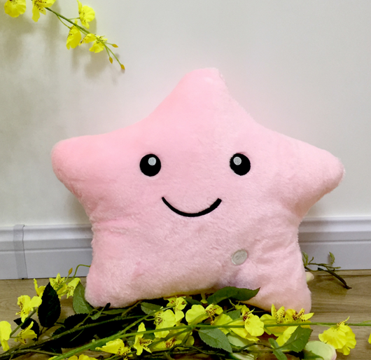 Almohada Luminosa Infantil 34CM con Diseño de Estrellas LED y Luz Colorida - Image 8