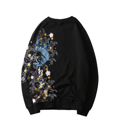 Playera Bordada con Diseño de Carpa