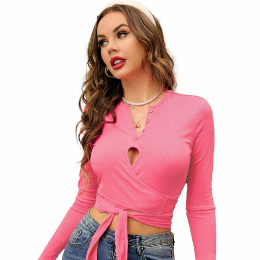 Blusa Casual Entallada con Cintura Anudada y Cuello en V - Image 5