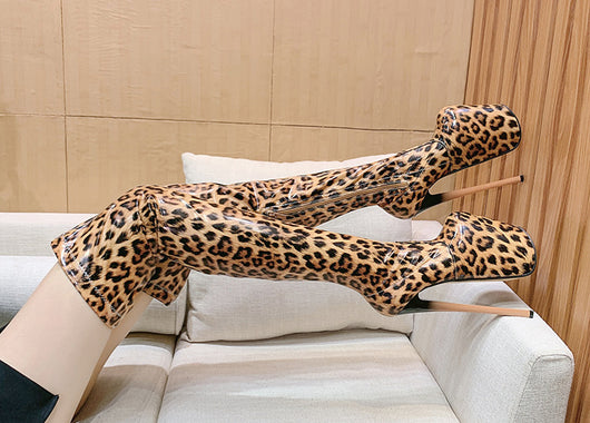 Botas Altas de Tacón con Estampado de Leopardo - Image 10