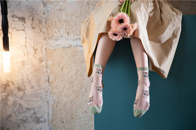 Calcetines de Seda para Mujer con Diseño Gato y Personalidad Dulce - Image 9