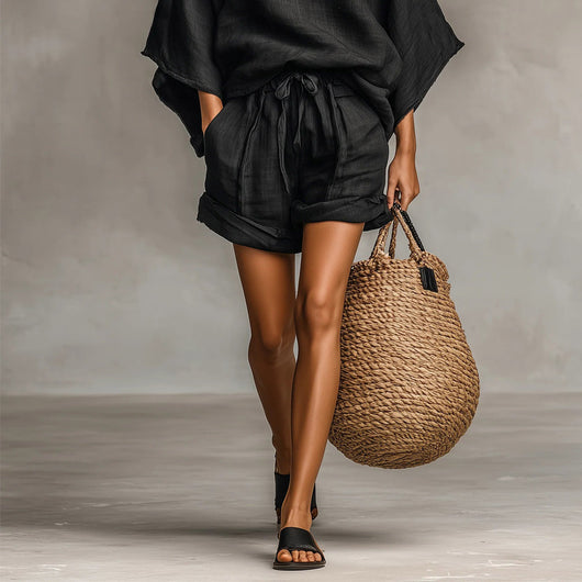 Conjunto Cómodo de Camiseta y Shorts de Color Liso - Image 10
