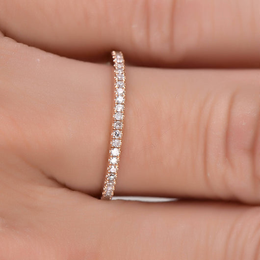Anillo Hueco Dorado con Esmeralda - Montura Ajustable - Image 26