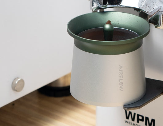 Dosificador de Café Molido Artesanal Italiano con Flujo de Aire - Image 7