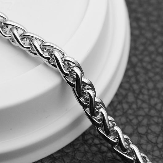 Collares de Acero de Titanio para Hombre: Estilo y Resistencia - Image 10