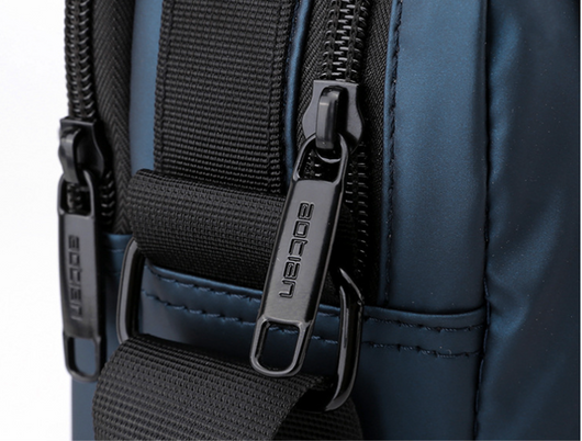 Bolso Mensajero de Un Hombro con Gran Capacidad para Hombre - Image 15