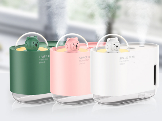 White square humidifier with a clear base, featuring a cute white bear figure in a clear dome, labeled "SPACE BEAR Humidifier 300 ml". - Image 9