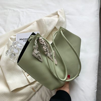 Bolsa Tote Maternal de Gran Capacidad Portátil - Image 12