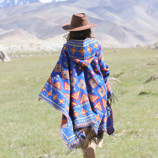 Poncho Étnico Desértico de Cashmira Artificial para Otoño e Invierno - Image 12