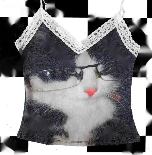 Chaleco Cropped V-Neck con Encaje y Estampado Animal - Diseño Desenfadado y Moderno - Image 7