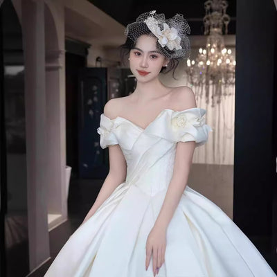 Vestido de Novia Satén Hombros Descubiertos Encaje Francés Elegancia Premium
