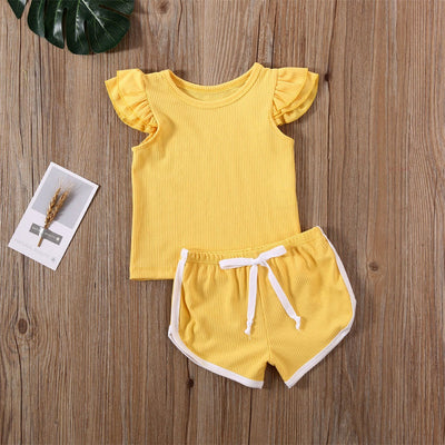 Conjunto Deportivo Dos Piezas: Playera y Shorts con Mangas Voladoras - Image 16