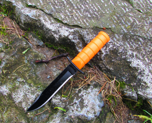 Cuchillo de Supervivencia en Acero Inoxidable para Camping - Image 13