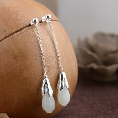 Aretes de Jade Hetian Flor Magnolia Hechos a Mano
