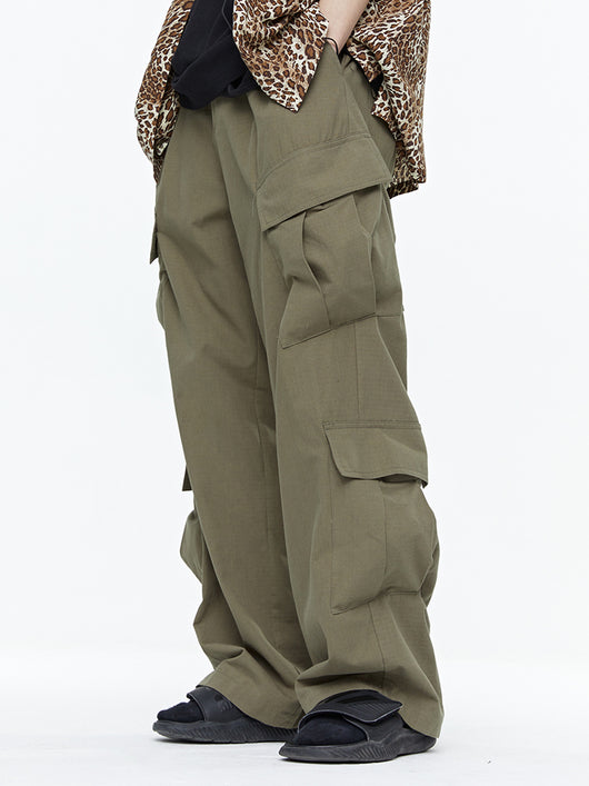 Pantalones Cargo Tácticos Verde Militar con Piernas Rectas y Múltiples Bolsillos - Image 7
