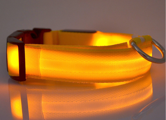 Collar LED Luminoso para Perros y Gatos - Seguridad Nocturna con Luz Fluorescente - Image 44