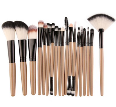 Set Profesional de 18 Brochas de Maquillaje MAANGE con Diseño Abanico - Image 8