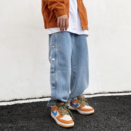 Pantalones de pierna ancha con botones laterales - Image 2