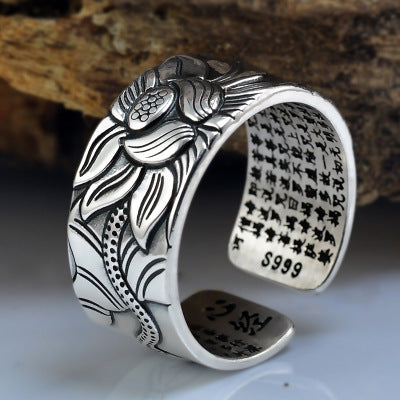 Anillo Sutra del Corazón en Plata Tailandesa con Loto