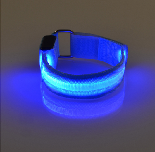 Brazalete LED Reflectante para Correr - Seguridad Nocturna - Image 11