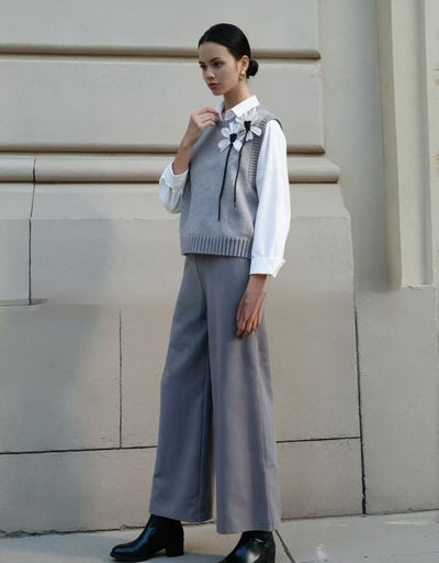 Conjunto de 3 Piezas: Chaleco Tejido con Moño, Camisa y Pantalón Casual - Image 14