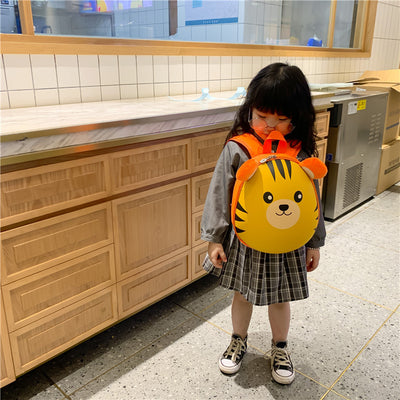 Mochila Escolar Infantil con Diseño de Animales Cartoon y Carcasa Resistente - Image 3