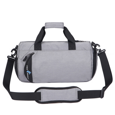 Bolso de Mano Versátil para Viaje y Entrenamiento - Image 5