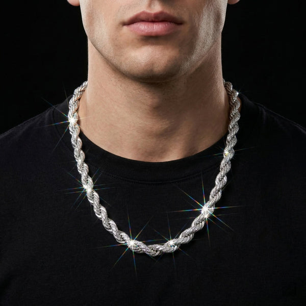 Cadena Hip-Hop Trenzada 10mm con Diamantes - Estilo Europeo y Americano