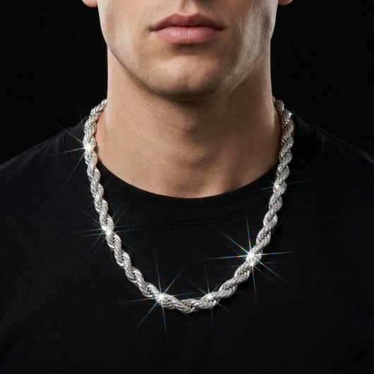 Cadena Hip-Hop Trenzada 10mm con Diamantes - Estilo Europeo y Americano