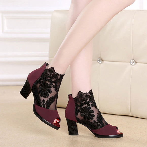 Tacones Altos de Encaje Grueso y Transpirable