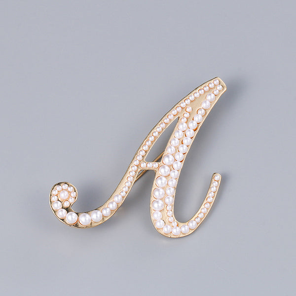 Broche Personalizado con Iniciales en Perlas - Alfiler Elegante para Mujer