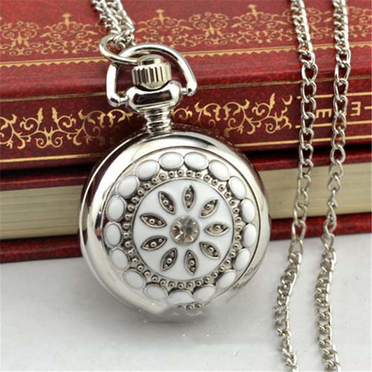 Reloj de Bolsillo con Cadena Plateada
