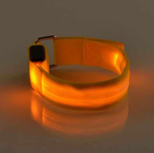 Brazalete LED Reflectante para Correr - Seguridad Nocturna - Image 12