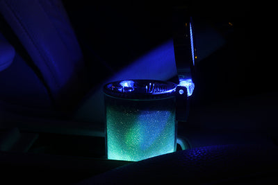 Cenicero Automotriz con Luz LED RGB y Contenedor Portátil - Image 13