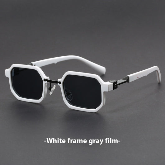 Retro polygon sunglasses for women with a leopard print frame and blue-tinted lenses. - Image 24