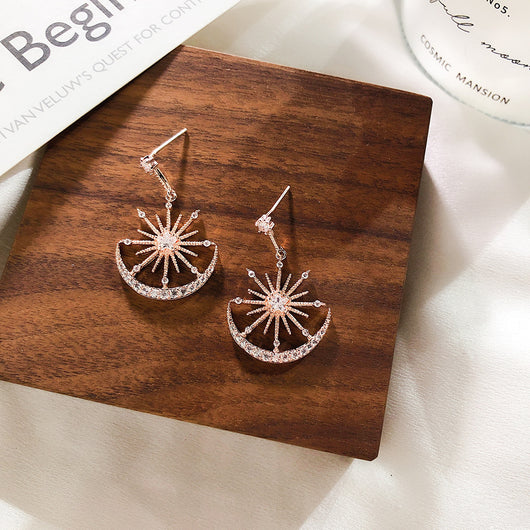 Aretes Sol y Luna con Diamantes - Image 8