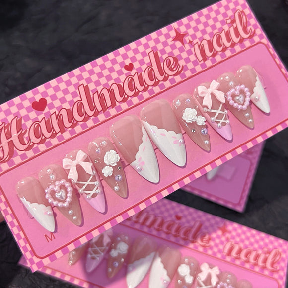 Esmalte de Uñas Perla Camelia Francés Blanco con Moño Dulce