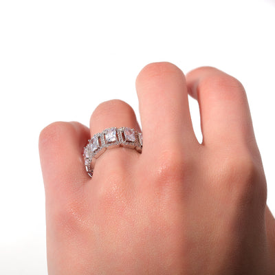 Anillo de Zirconia Rectangular Hueco Estilo Europeo y Americano - Image 4