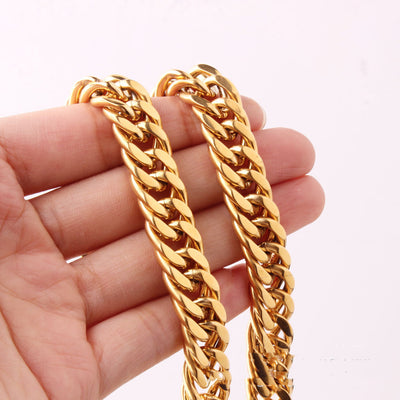 Collar de Acero Titanio Dorado para Hombre con Doble Hebilla - Image 12