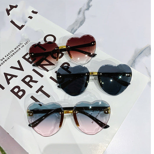 Gafas de Sol Corazón UV para Mujer - Protección Estival - Image 9