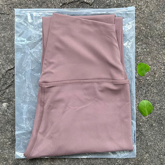 Pantalones de Yoga Cómodos sin Costuras Visibles - Image 12