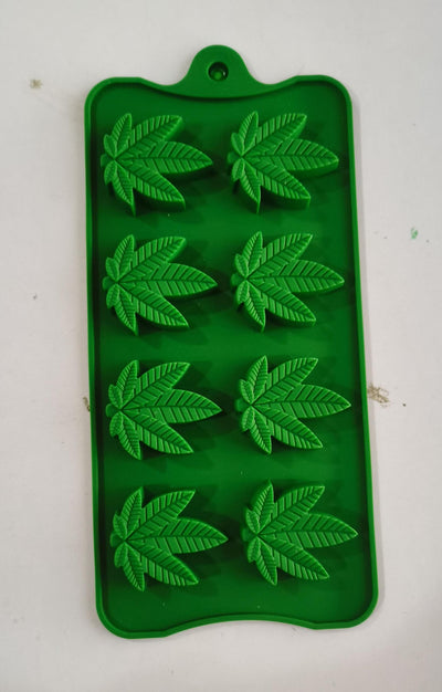 Molde de Silicona para Chocolate y Postres con Diseño de Hojas - Image 9
