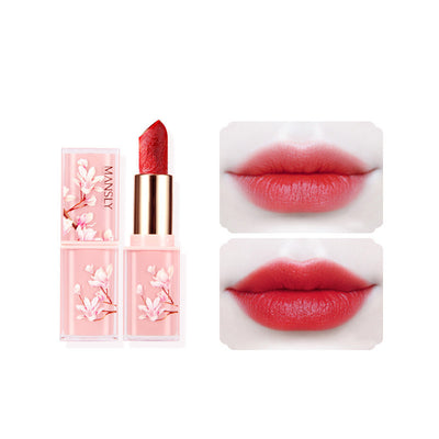 Labial Mate Terciopelado con Efecto Blanqueador e Hidratante - Image 2